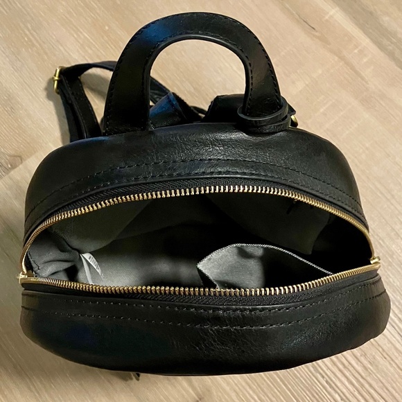 Fossil Leather Megan RAWR Backpack - Picture 2 of 4